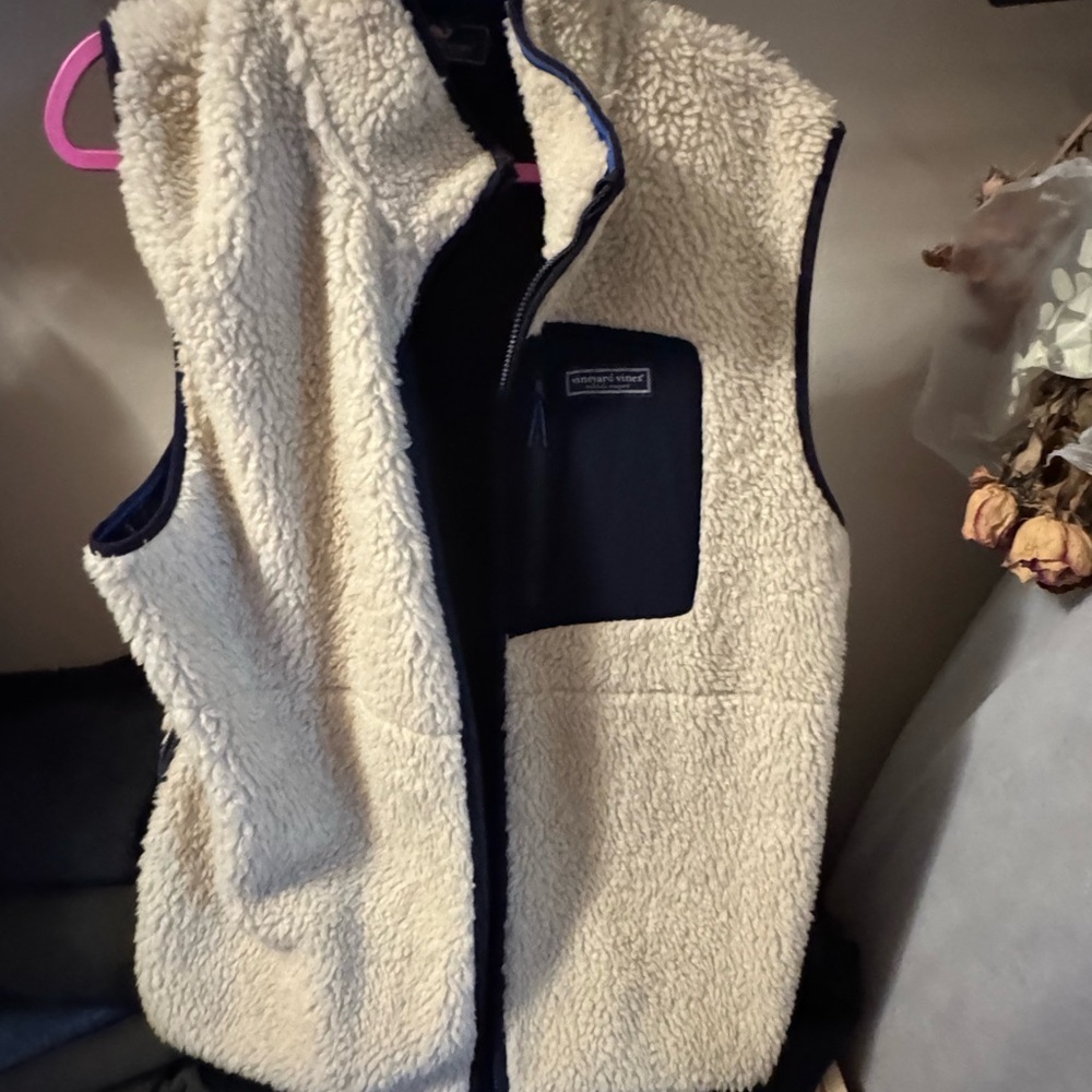 Vineyard Vines Cream Fleece Vest